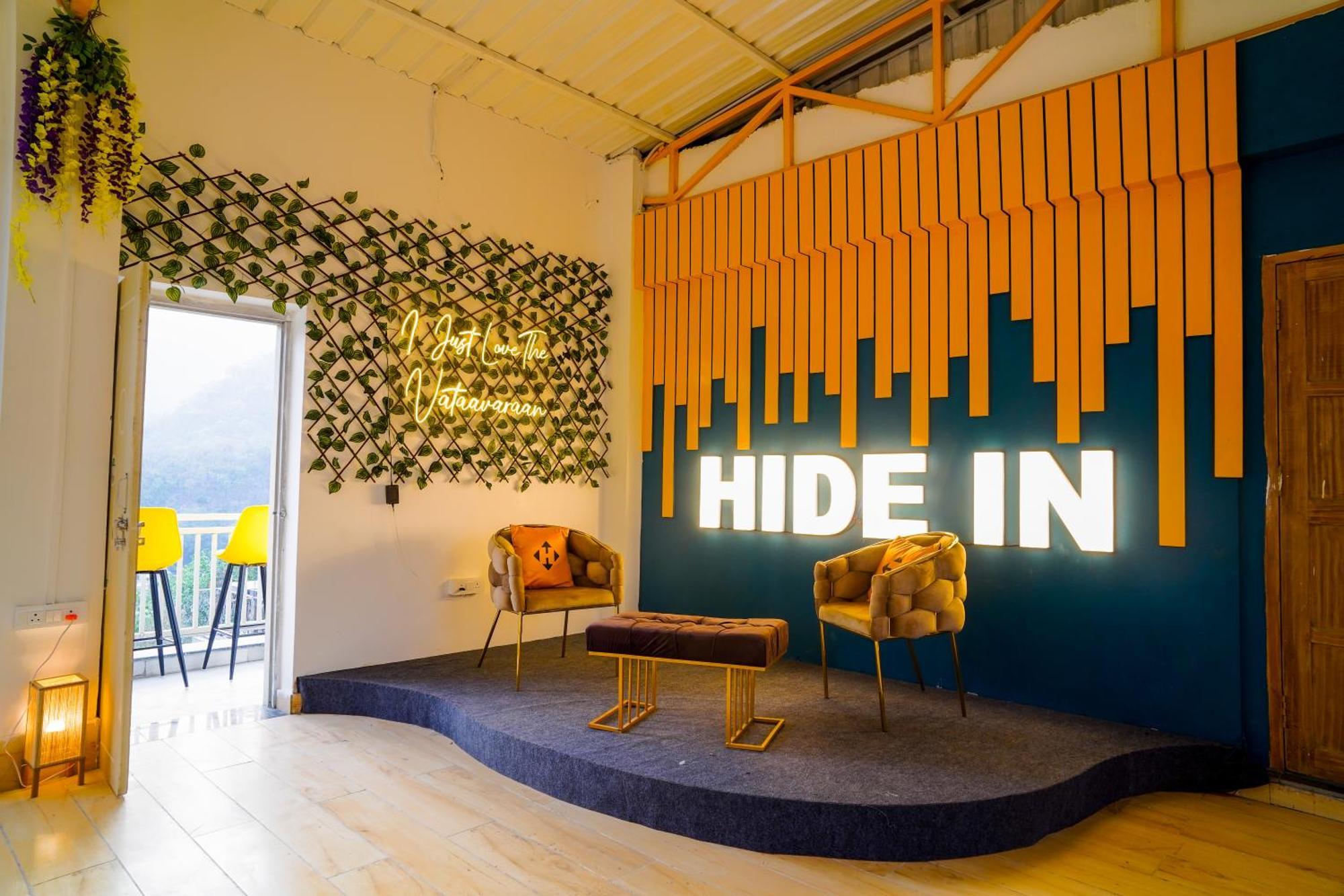 Хостел Hide-In Rishikesh, Laxman Jhula Экстерьер фото