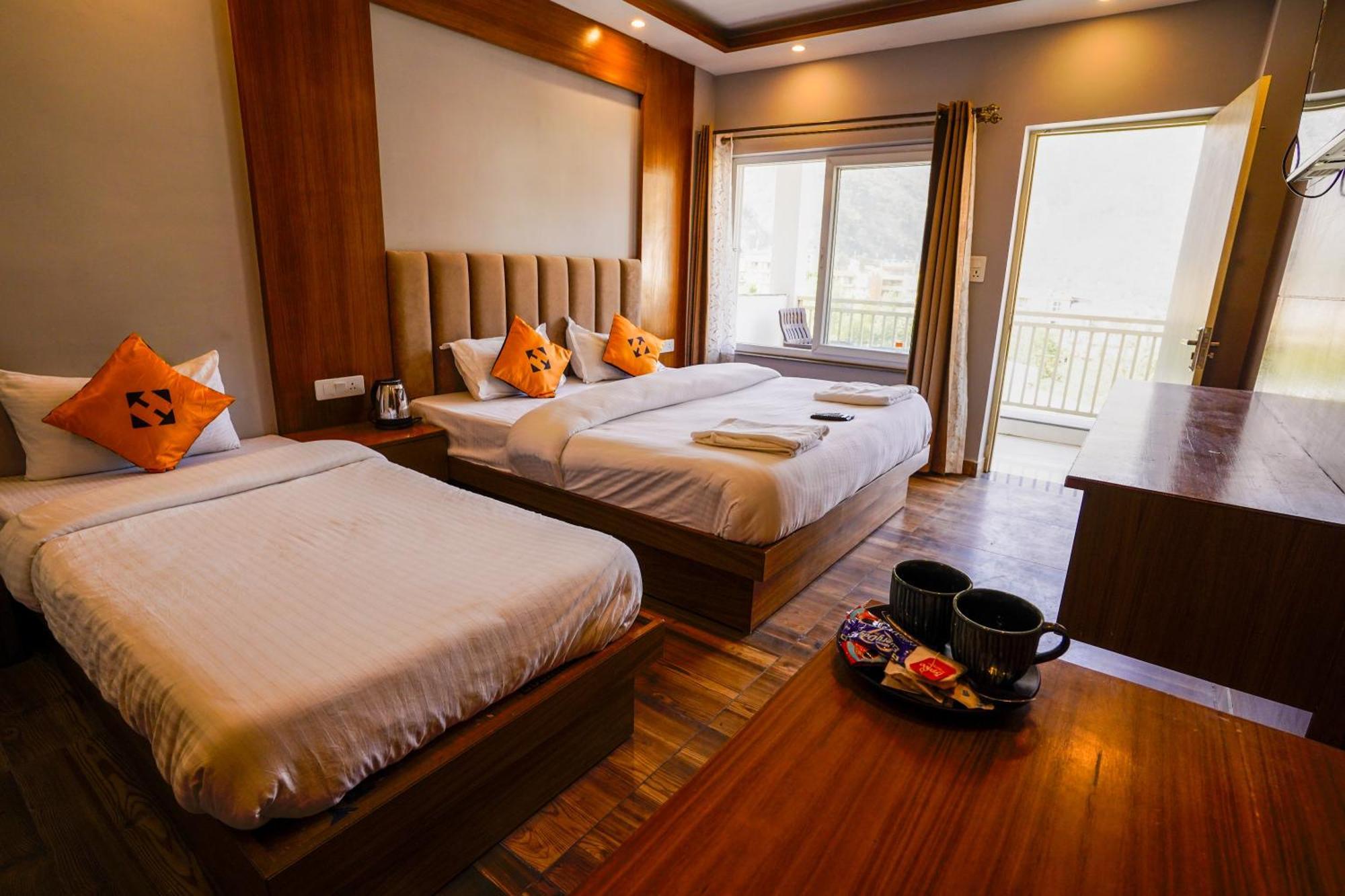 Хостел Hide-In Rishikesh, Laxman Jhula Экстерьер фото
